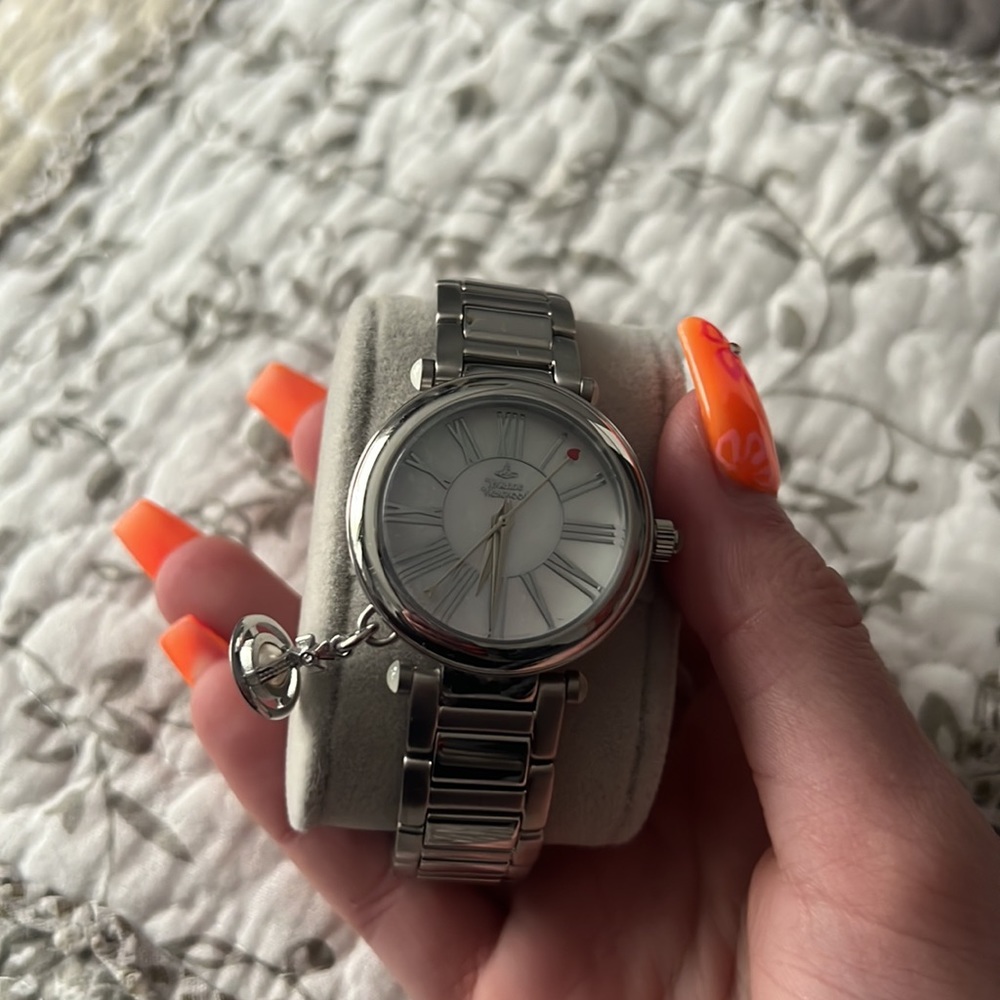 Vivienne Westwood Time Machine Watch - Picture 3 of 4